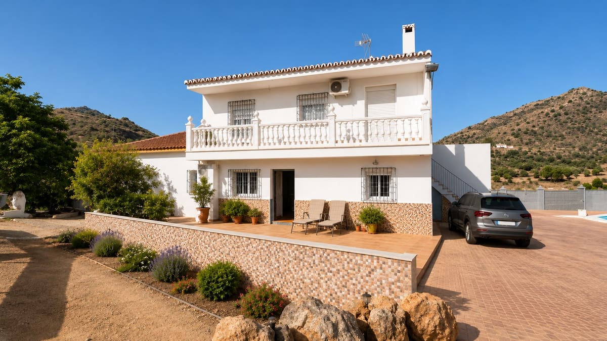 5 sypialnia Finka/Dom wiejski na sprzedaż w Puerto de la Torre z basenem - 700 000 € (Ref: 10036332)