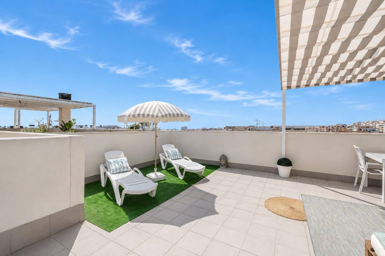 3 slaapkamer Flat te koop in Marbella met zwembad garage - € 639.000 (Ref: 10042482)