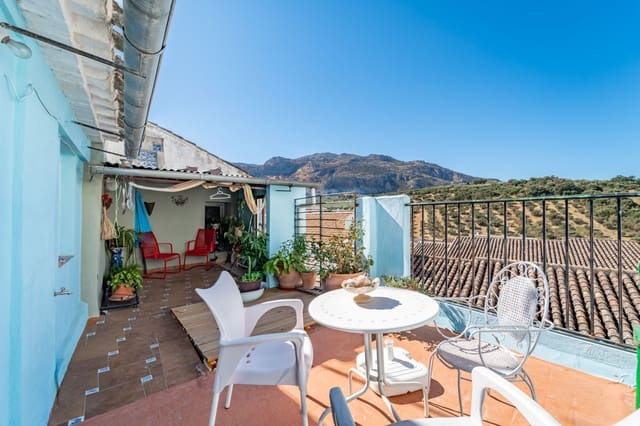 6 bedroom Finca/Country House for sale in Villanueva del Rosario - € 239,000 (Ref: 10044443)