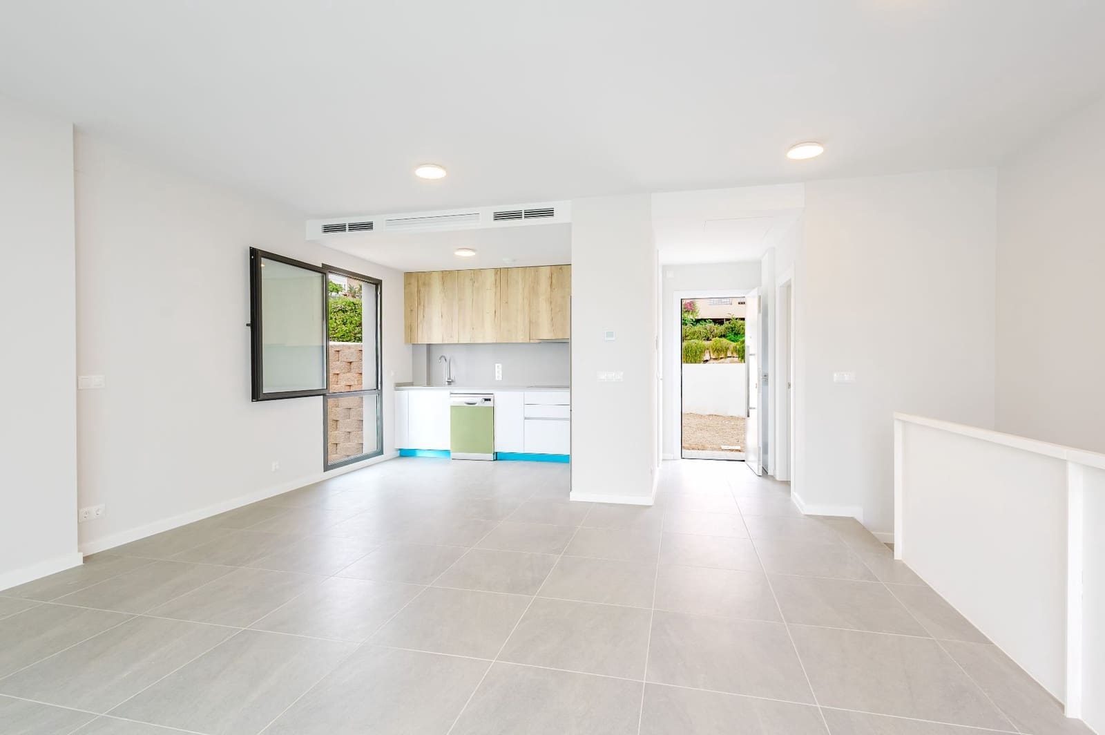 3 bedroom Semi-detached Villa for sale in La Cala de Mijas with pool garage - € 630,000 (Ref: 10046799)