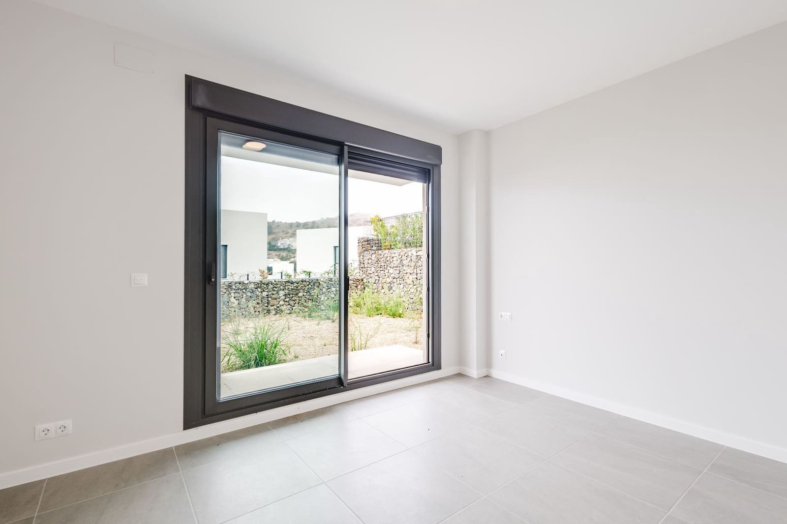 3 bedroom Semi-detached Villa for sale in La Cala de Mijas with pool garage - € 630,000 (Ref: 10046799)