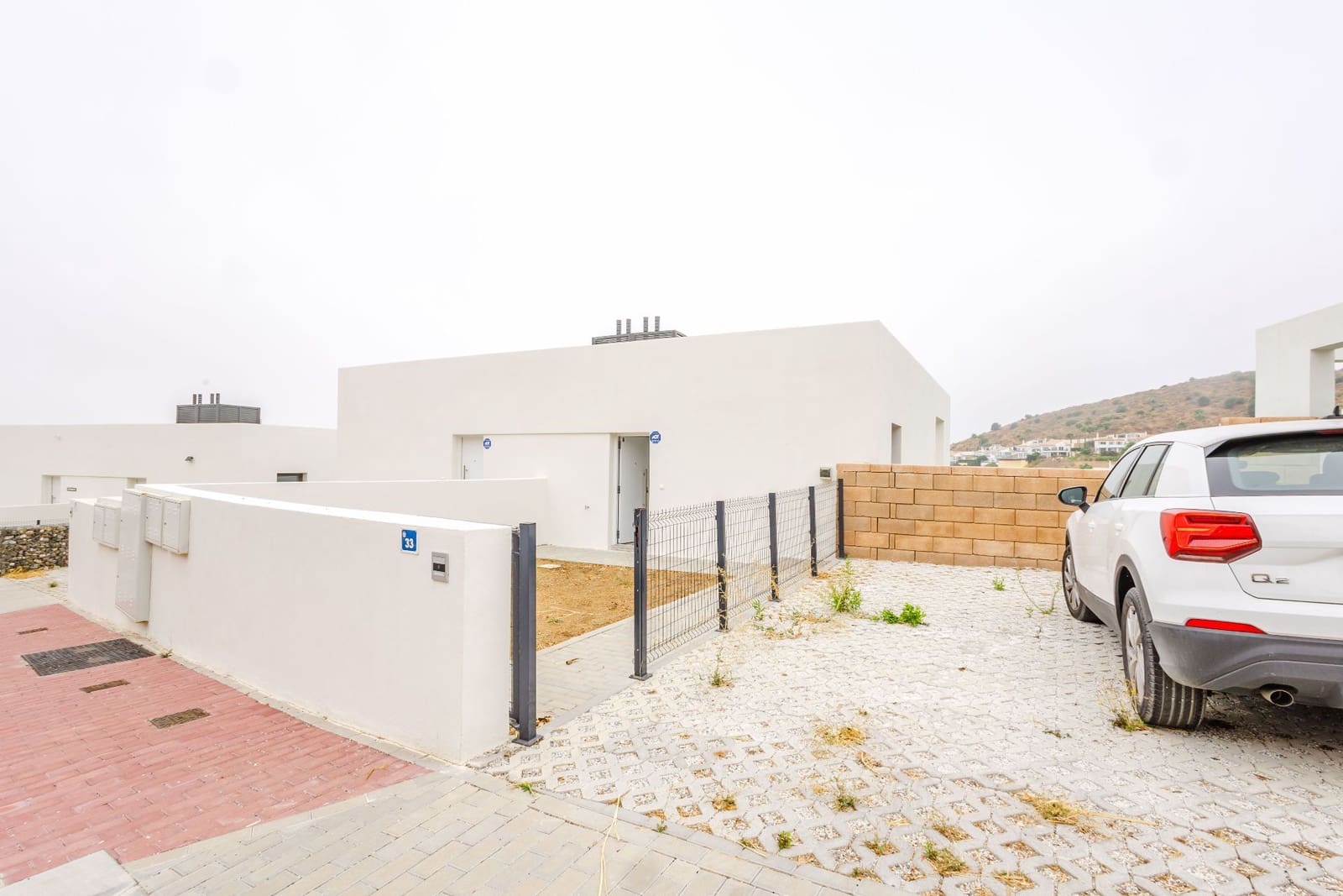 3 bedroom Semi-detached Villa for sale in La Cala de Mijas with pool garage - € 630,000 (Ref: 10046799)