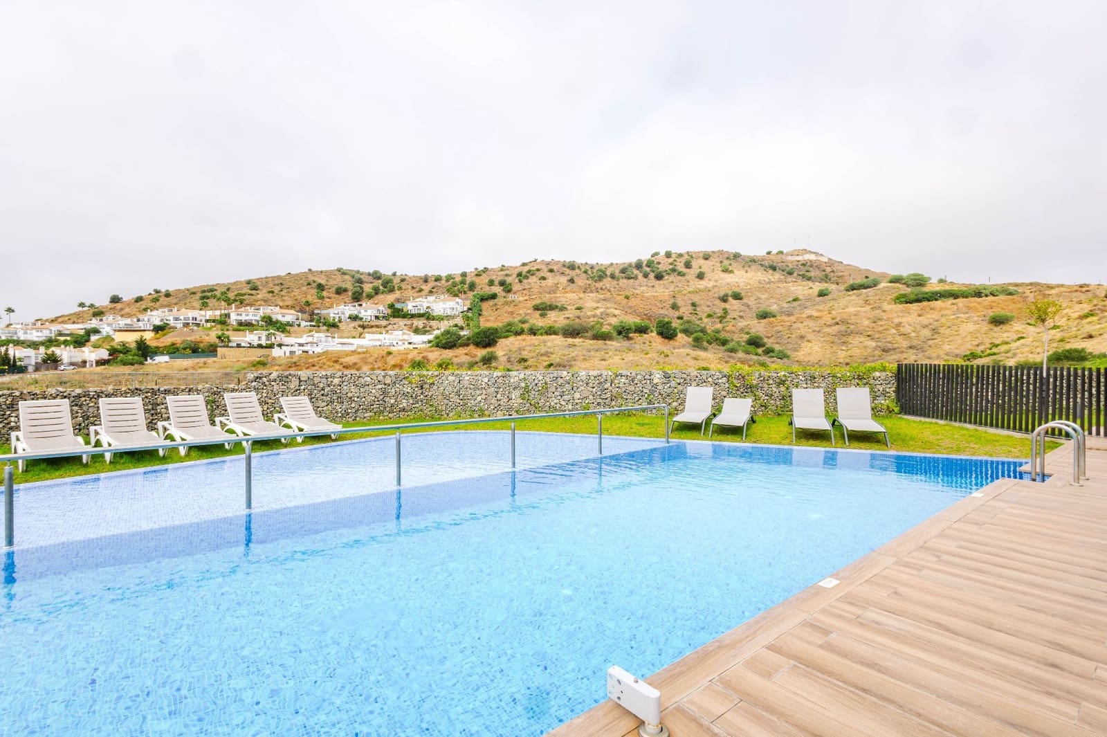 3 bedroom Semi-detached Villa for sale in La Cala de Mijas with pool garage - € 630,000 (Ref: 10046799)