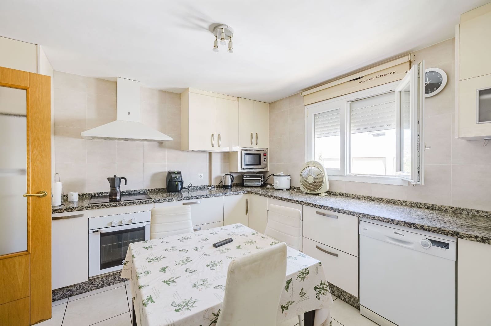 4 Zimmer Penthouse zu verkaufen in Marbella - 645.000 € (Ref: 10057959)