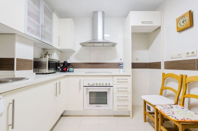 2 sovrum Lägenhet till salu i Torremolinos med pool garage - 644 900 € (Ref: 10061251)