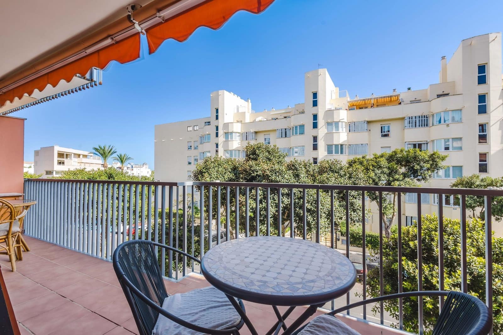 2 sovrum Lägenhet till salu i Torremolinos med pool garage - 644 900 € (Ref: 10061251)