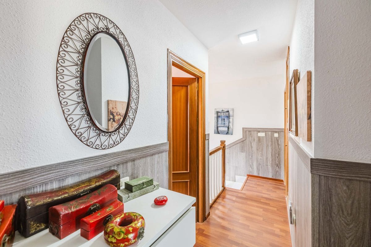 4 soveværelse Villa til salg i Alhaurin de la Torre med swimmingpool garage - € 729.000 (Ref: 10063760)