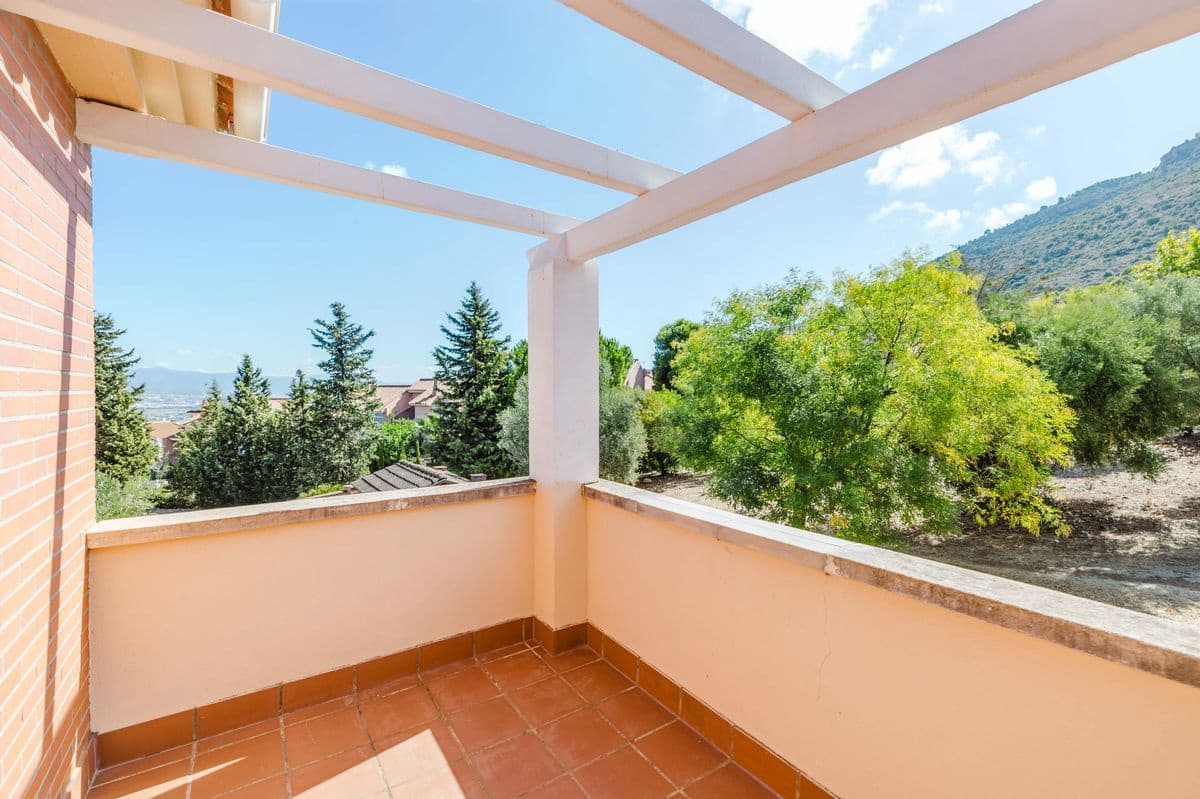 4 soveværelse Villa til salg i Alhaurin de la Torre med swimmingpool garage - € 729.000 (Ref: 10063760)