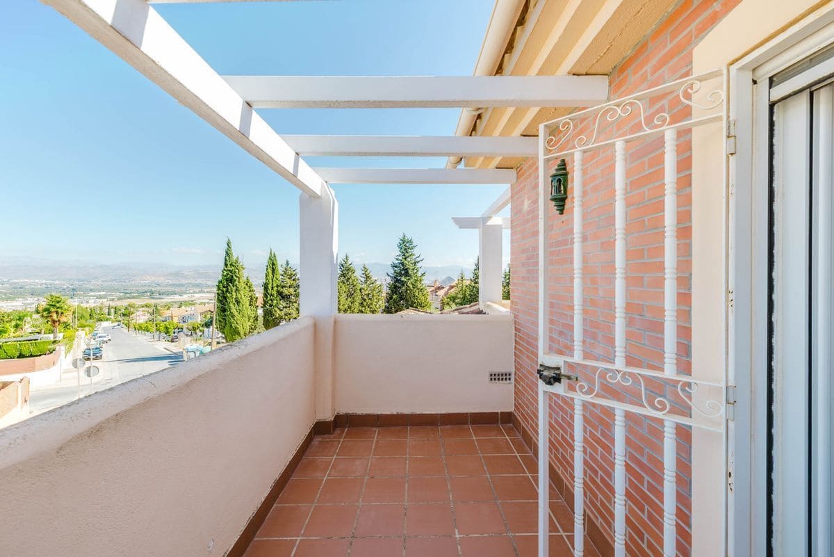 4 soveværelse Villa til salg i Alhaurin de la Torre med swimmingpool garage - € 729.000 (Ref: 10063760)