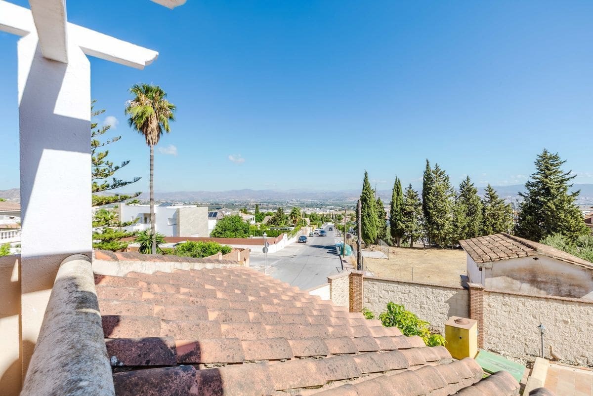 4 soveværelse Villa til salg i Alhaurin de la Torre med swimmingpool garage - € 729.000 (Ref: 10063760)