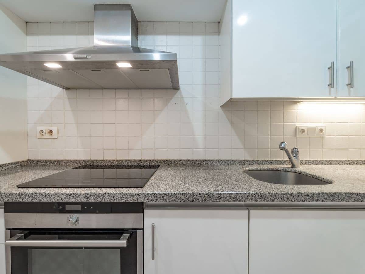 3 bedroom Flat for sale in Benahavis with pool garage - € 475,000 (Ref: 10067048)
