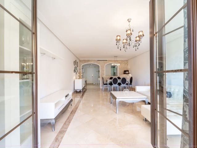 3 bedroom Flat for sale in Benahavís with pool garage - € 475,000 (Ref: 10067048)