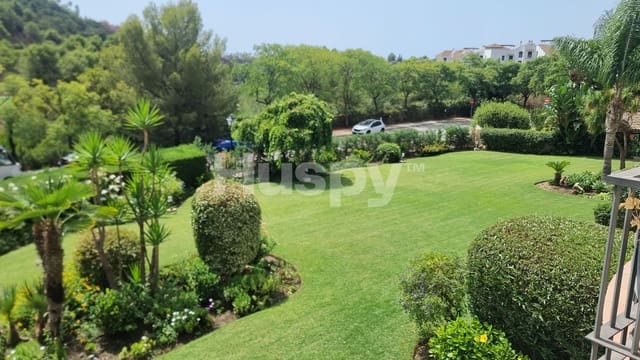 3 bedroom Flat for sale in Benahavís with pool garage - € 475,000 (Ref: 10067048)