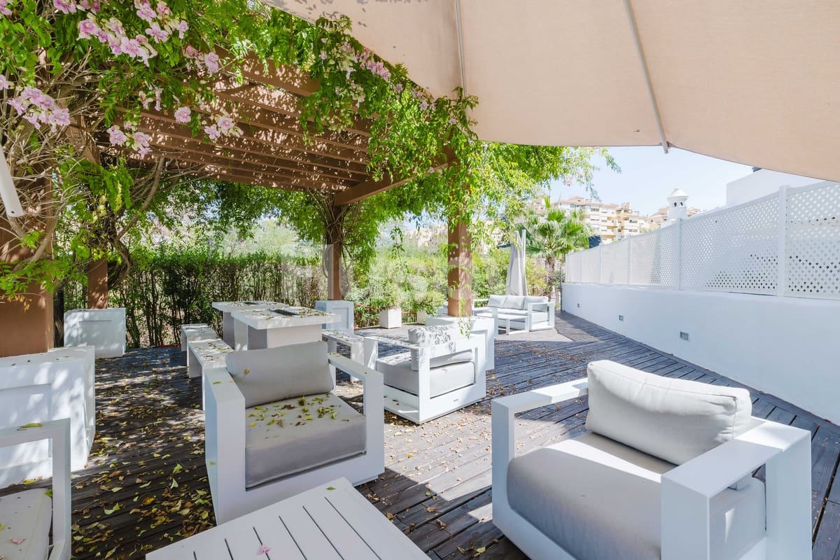 3 Zimmer Wohnung zu verkaufen in New Golden Mile mit Pool Garage - 385.000 € (Ref: 10067049)