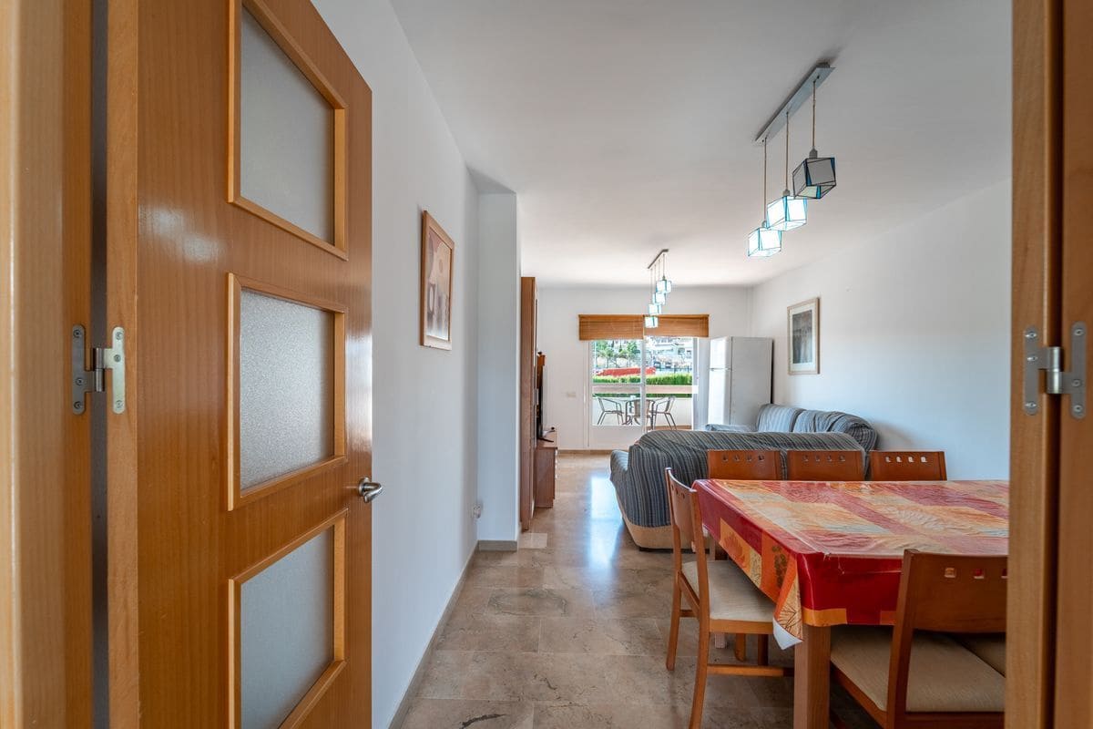 3 sypialnia Dom blizniak na sprzedaż w New Golden Mile z basenem garażem - 358 000 € (Ref: 10067051)