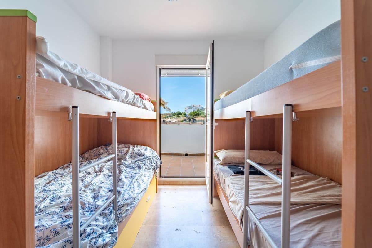 3 sypialnia Dom blizniak na sprzedaż w New Golden Mile z basenem garażem - 358 000 € (Ref: 10067051)