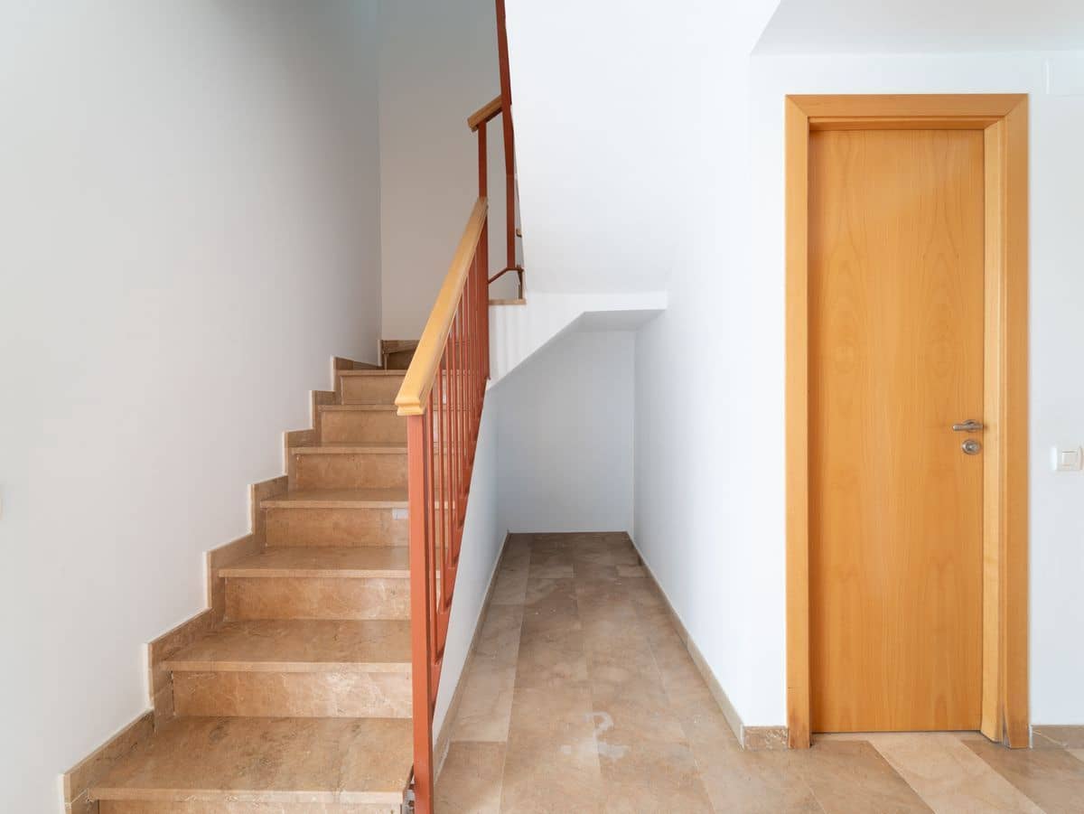 3 sypialnia Dom blizniak na sprzedaż w New Golden Mile z basenem garażem - 358 000 € (Ref: 10067051)