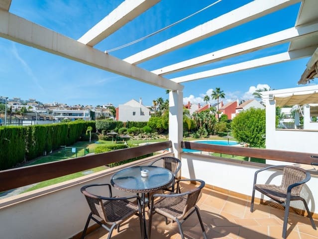 3 Zimmer Doppelhaus zu verkaufen in Selwo, Estepona mit Pool Garage - 358.000 € (Ref: 10067051)