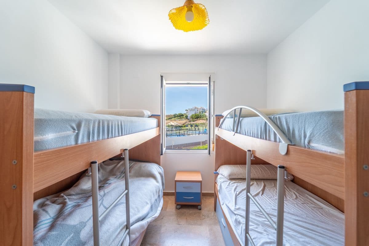 3 sypialnia Dom blizniak na sprzedaż w New Golden Mile z basenem garażem - 358 000 € (Ref: 10067051)
