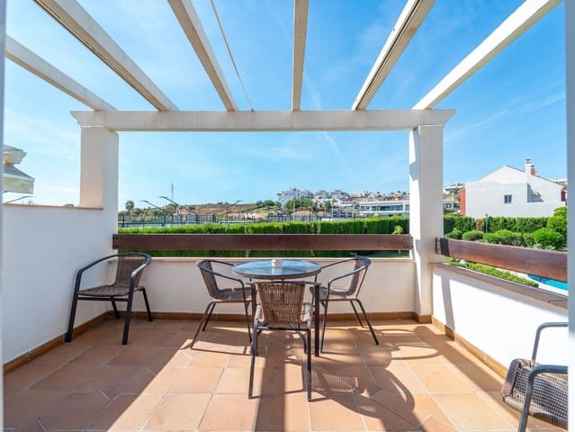 3 Zimmer Doppelhaus zu verkaufen in Selwo, Estepona mit Pool Garage - 358.000 € (Ref: 10067051)