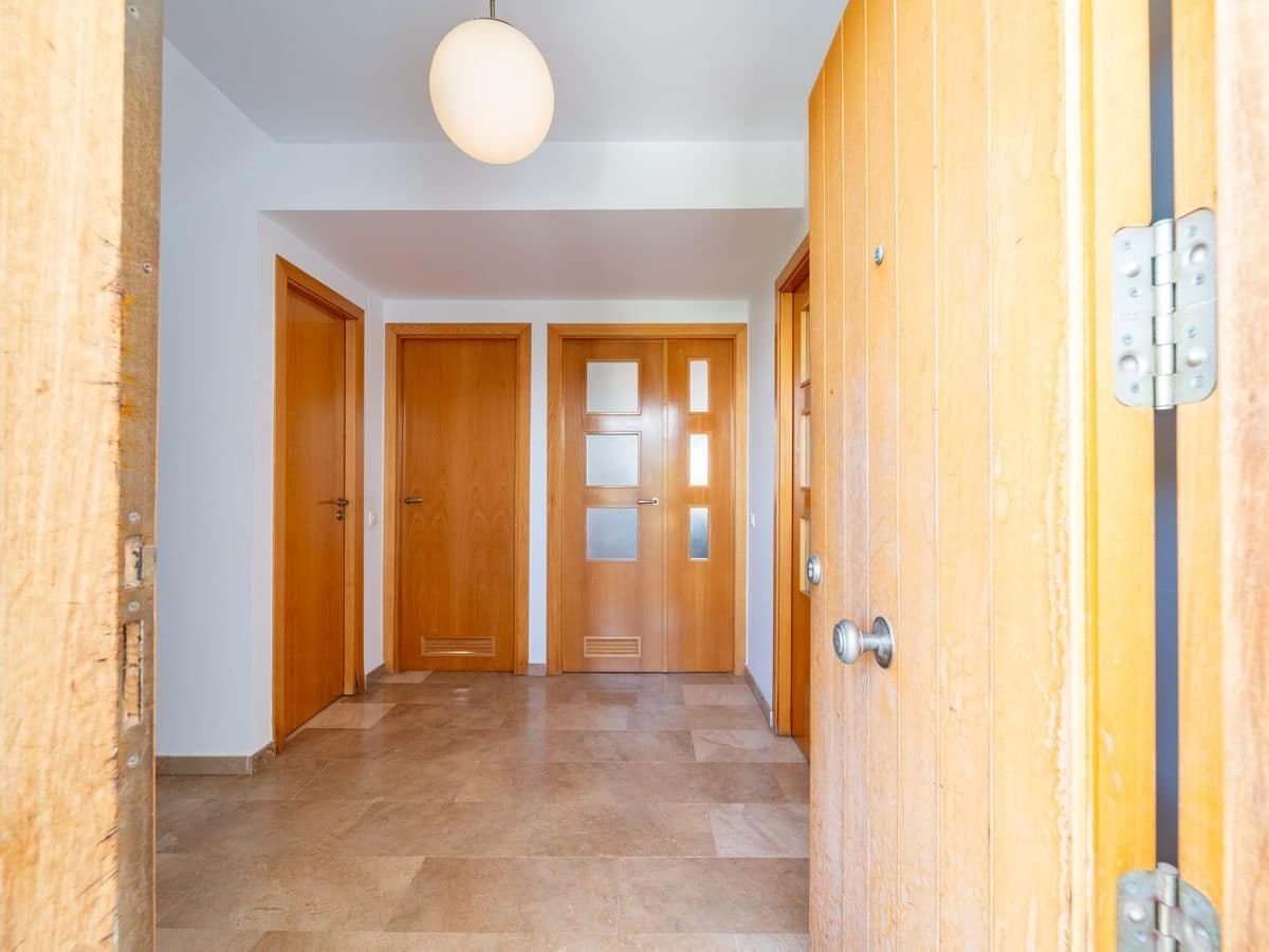 3 sypialnia Dom blizniak na sprzedaż w New Golden Mile z basenem garażem - 358 000 € (Ref: 10067051)