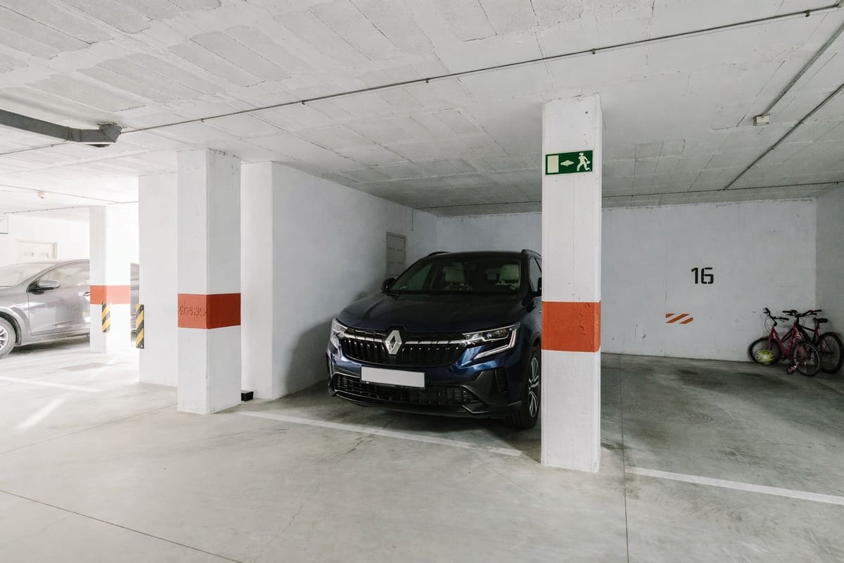 2 makuuhuone Asunto myytävänä paikassa New Golden Mile mukana uima-altaan 
autotalli - 449 000 € (Ref: 10074890)