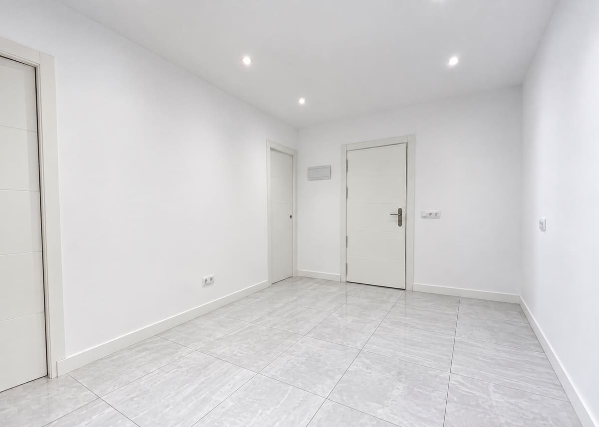 2 chambre Appartement à vendre à Malaga ville - 130 000 € (Ref: 10080375)