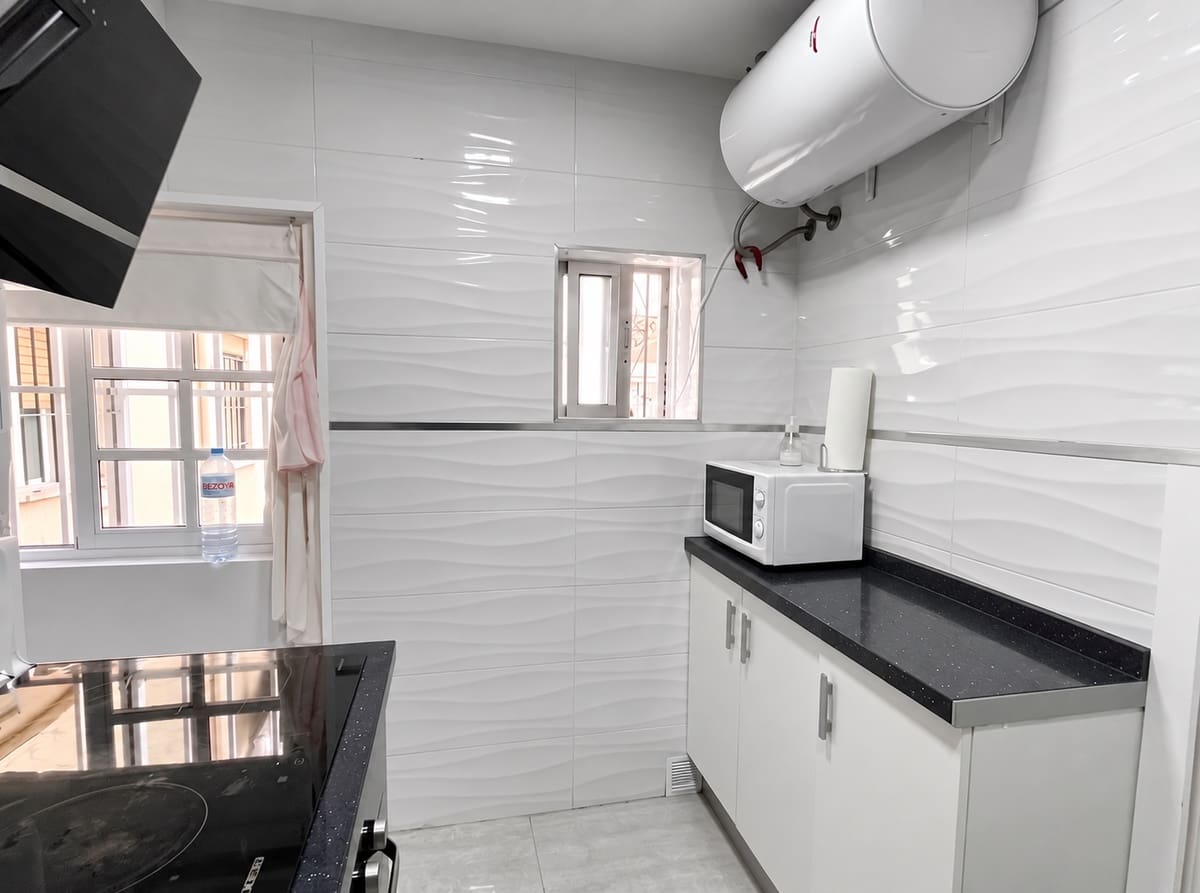 2 chambre Appartement à vendre à Malaga ville - 130 000 € (Ref: 10080375)