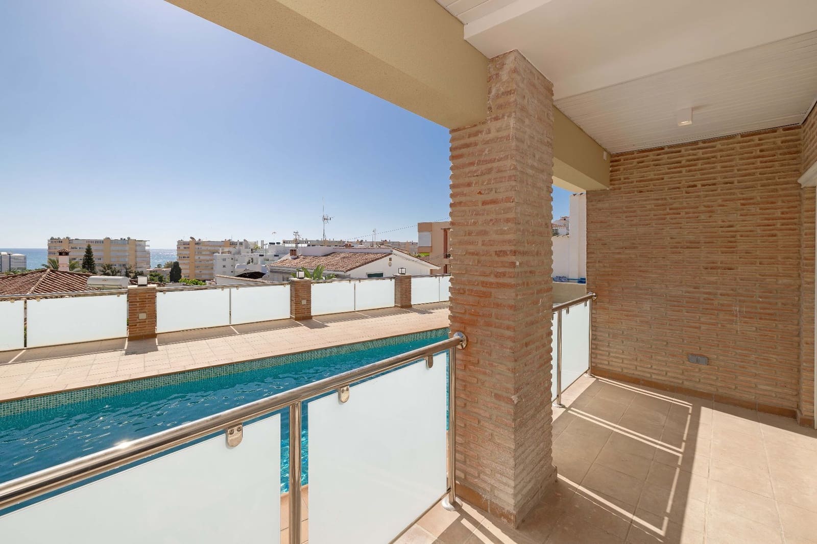 3 soveværelse Lejlighed til salg i Torremolinos med swimmingpool garage - € 570.000 (Ref: 10085465)