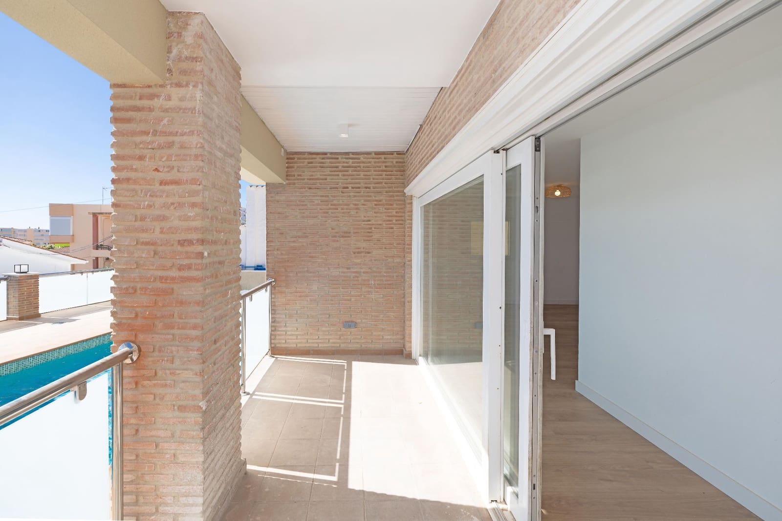 3 soveværelse Lejlighed til salg i Torremolinos med swimmingpool garage - € 570.000 (Ref: 10085465)