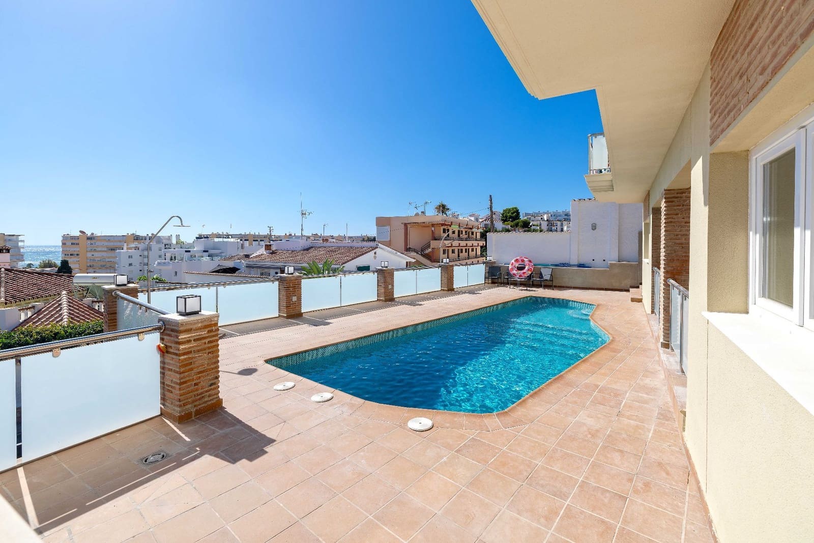 3 soveværelse Lejlighed til salg i Torremolinos med swimmingpool garage - € 570.000 (Ref: 10085465)