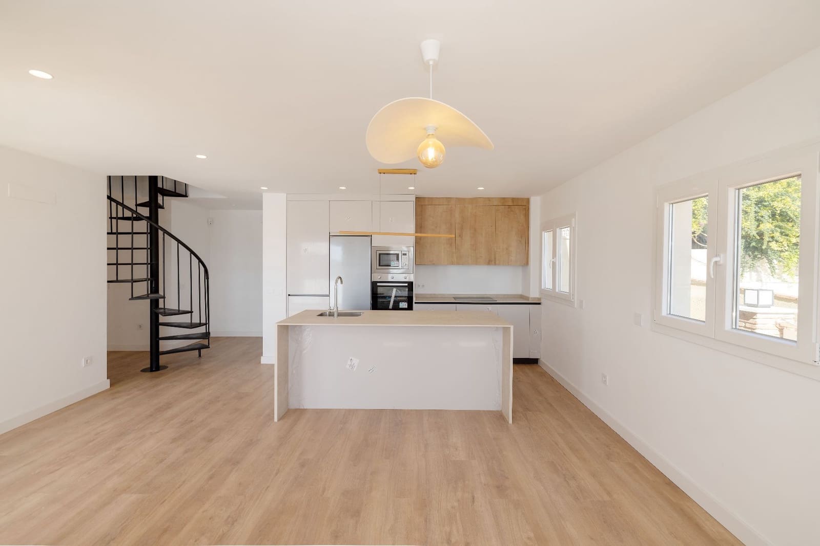 3 soveværelse Lejlighed til salg i Torremolinos med swimmingpool garage - € 570.000 (Ref: 10085465)