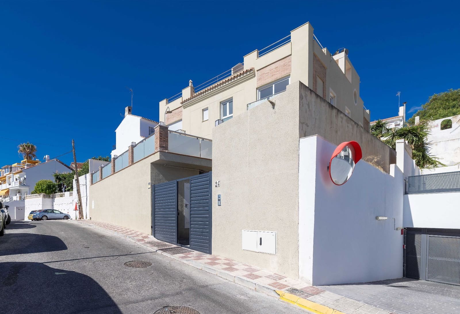 3 soveværelse Lejlighed til salg i Torremolinos med swimmingpool garage - € 570.000 (Ref: 10085465)