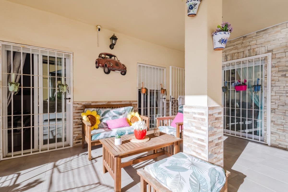 2 bedroom Flat for sale in Mijas with pool garage - € 260,000 (Ref: 10088819)