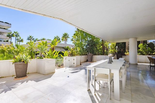 3 sypialnia Mieszkanie na sprzedaż w Marbella - 2 490 000 € (Ref: 10088820)