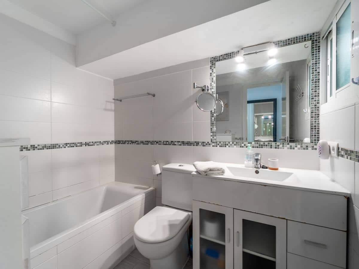 3 sypialnia Willa na sprzedaż w Bahia Dorada z basenem garażem - 550 000 € (Ref: 10088821)