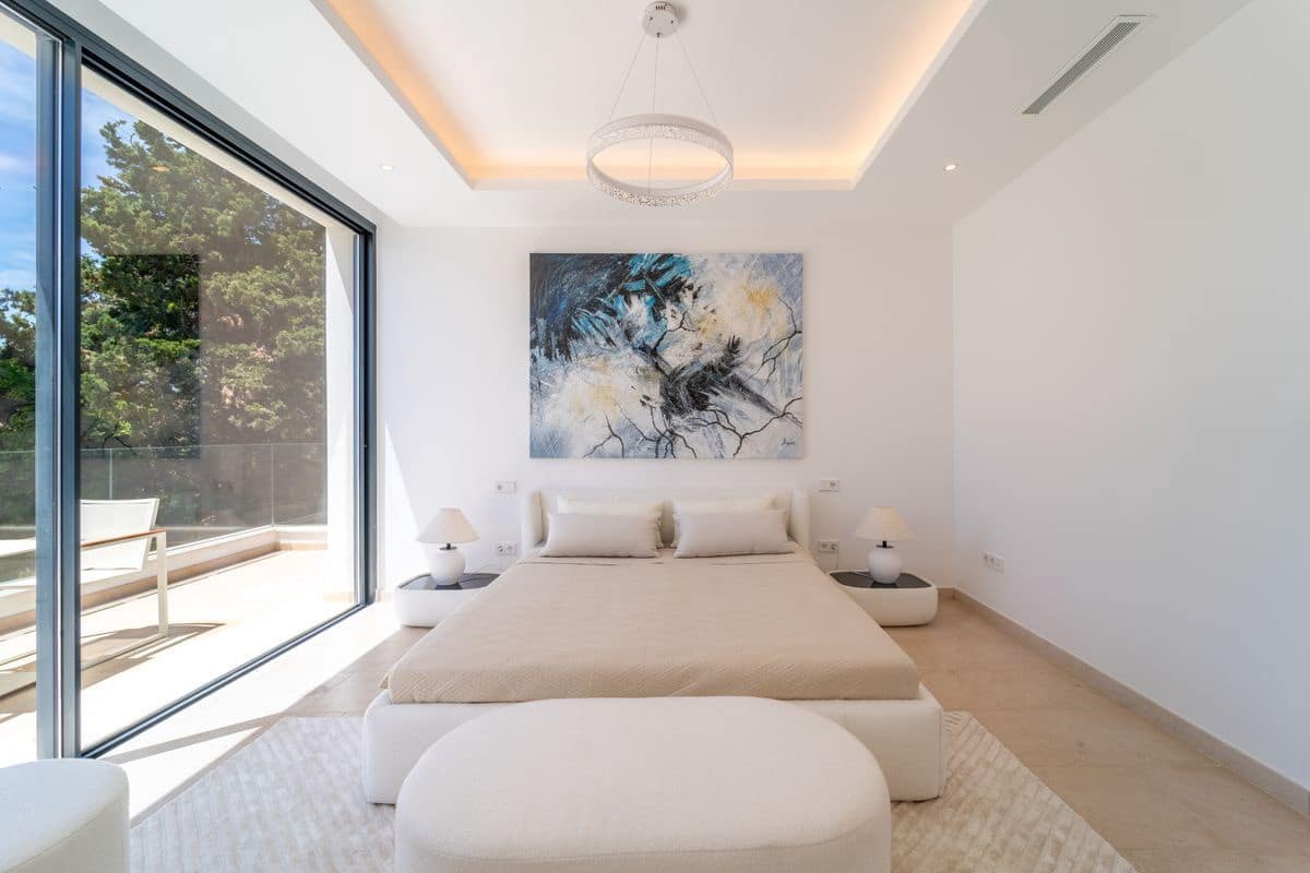 7 quarto Moradia para venda em Estepona com piscina - 4 950 000 € (Ref: 10088822)