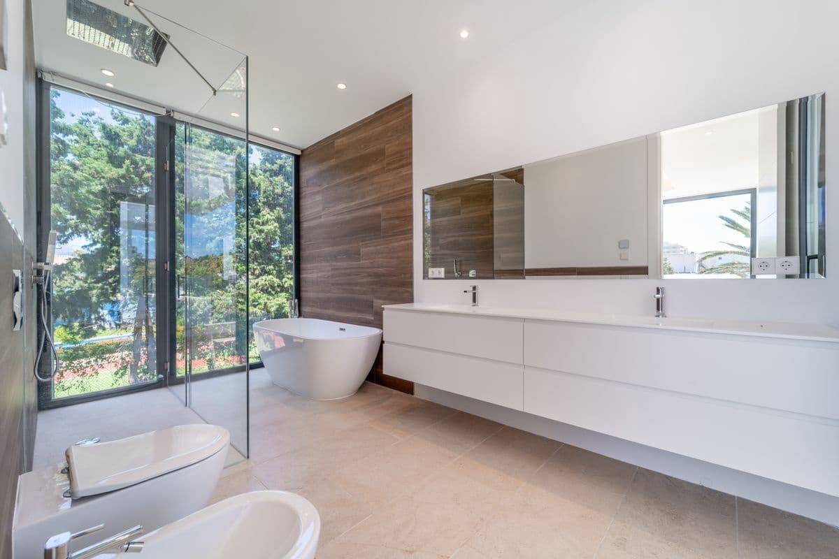 7 quarto Moradia para venda em Estepona com piscina - 4 950 000 € (Ref: 10088822)