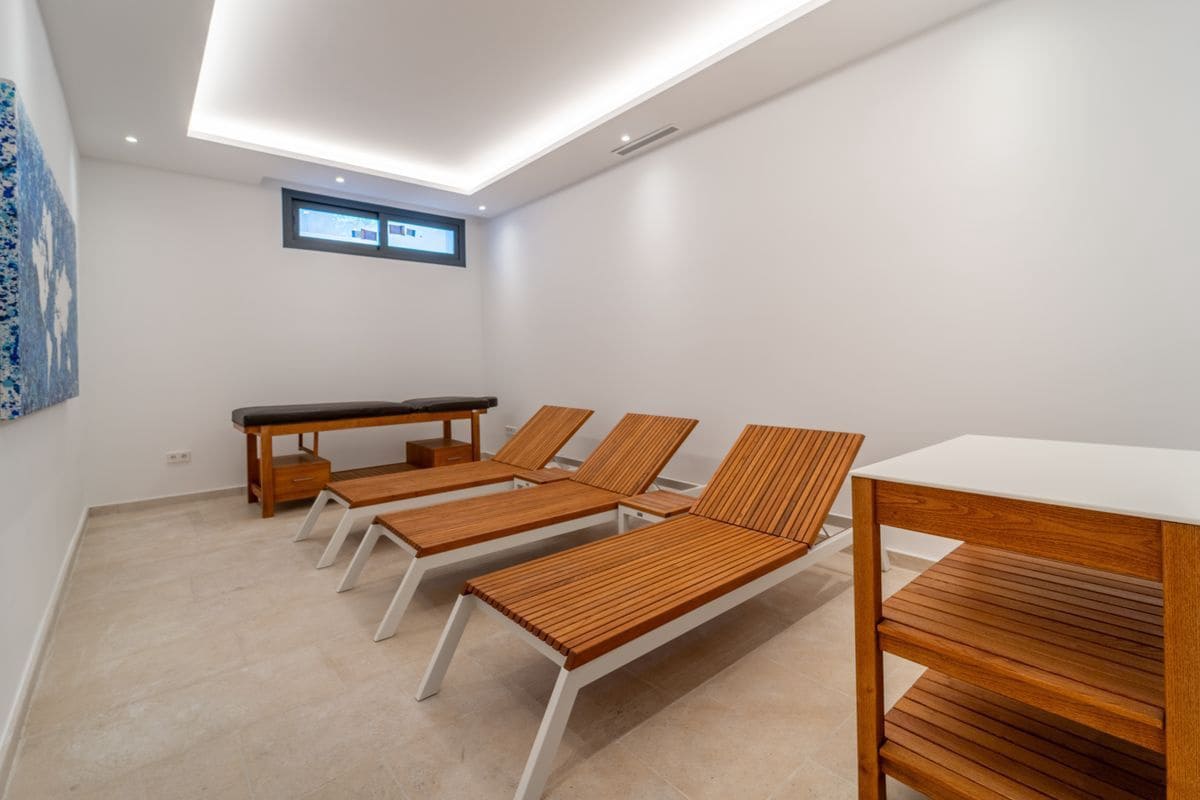 7 quarto Moradia para venda em Estepona com piscina - 4 950 000 € (Ref: 10088822)