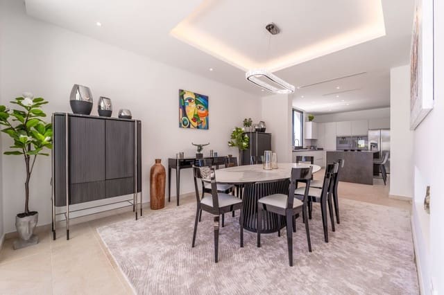 7 quarto Moradia para venda em Estepona com piscina - 4 950 000 € (Ref: 10088822)