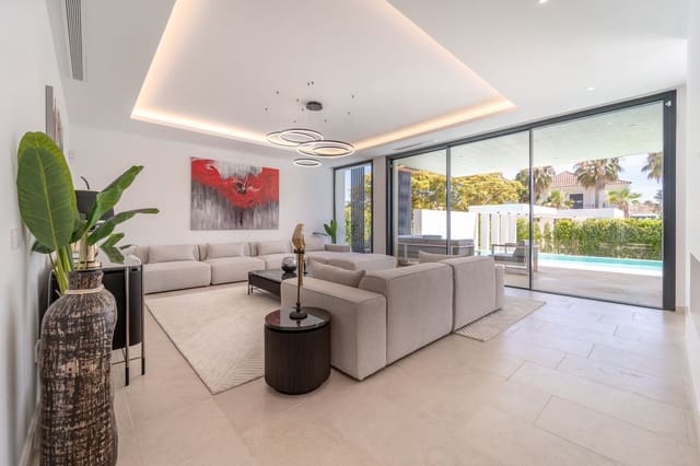 7 quarto Moradia para venda em Estepona com piscina - 4 950 000 € (Ref: 10088822)