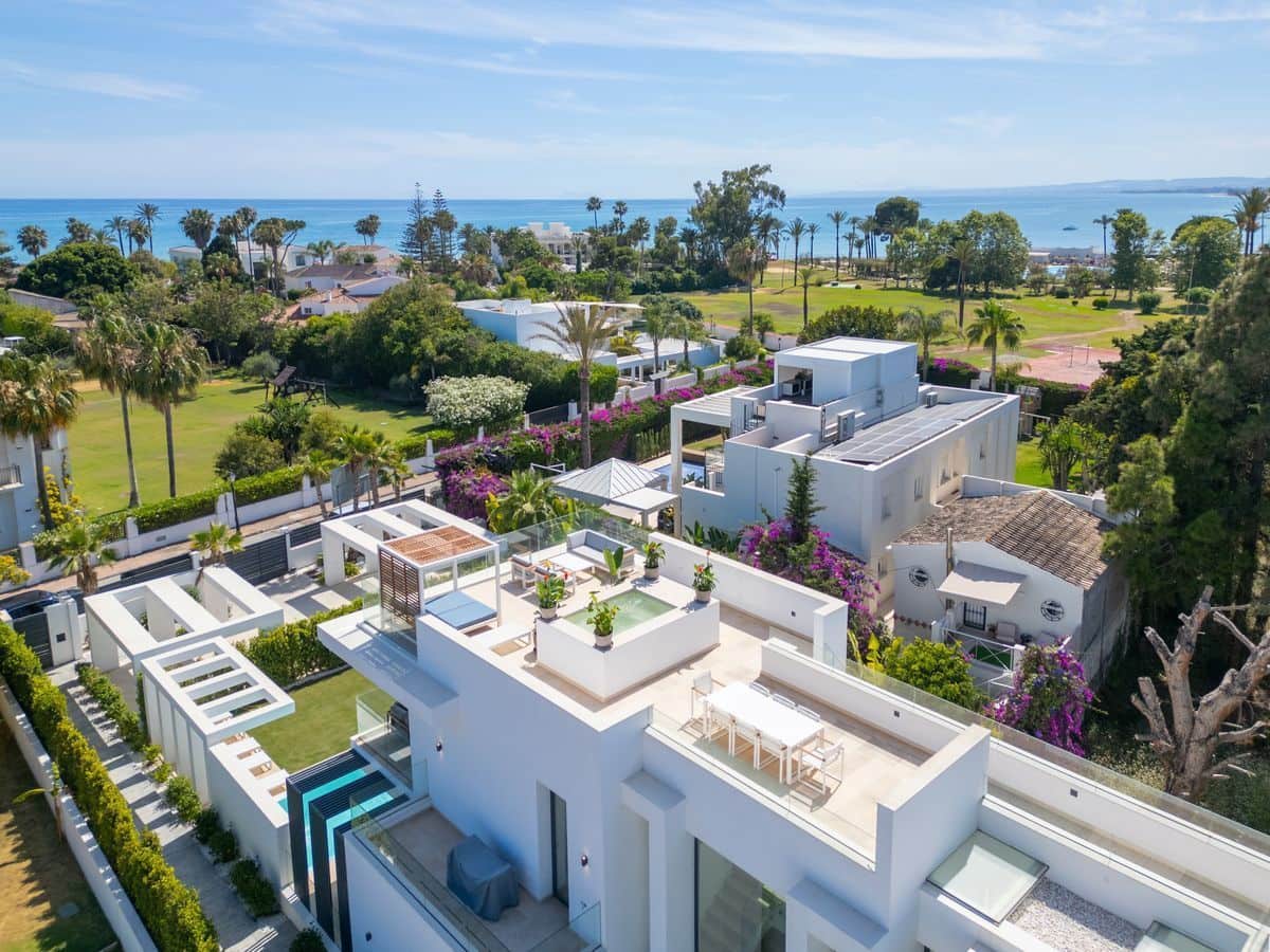7 quarto Moradia para venda em Estepona com piscina - 4 950 000 € (Ref: 10088822)