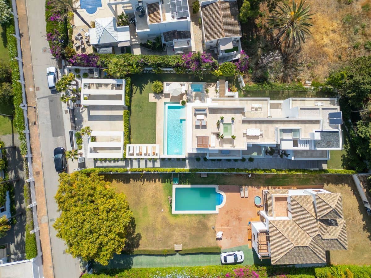 7 quarto Moradia para venda em Estepona com piscina - 4 950 000 € (Ref: 10088822)