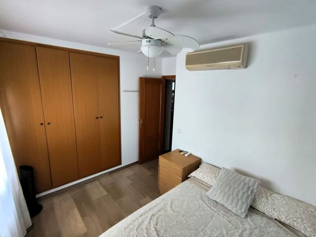 Asunto myytävänä paikassa Santa Eulalia / Santa Eularia - 595 000 € (Ref: 10094176)