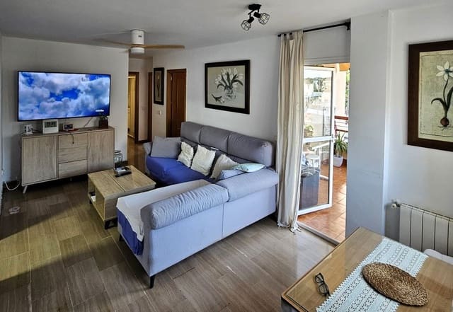Asunto myytävänä paikassa Santa Eulalia / Santa Eularia - 595 000 € (Ref: 10094176)