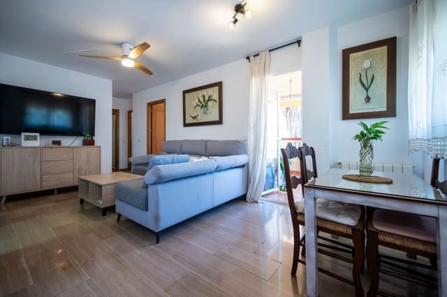 3 quarto Apartamento para venda em Santa Eulalia / Santa Eularia - 595 000 € (Ref: 10094176)