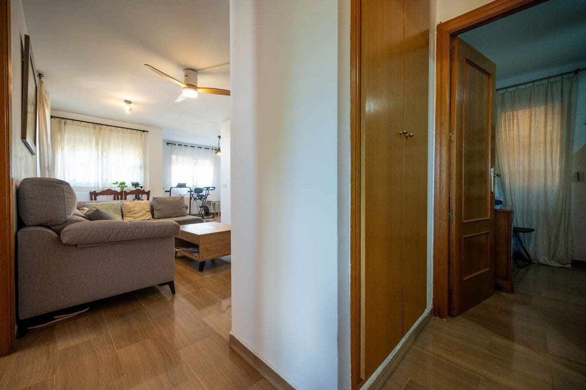 3 bedroom Flat for sale in Santa Eulalia / Santa Eularia - € 595,000 (Ref: 10094176)