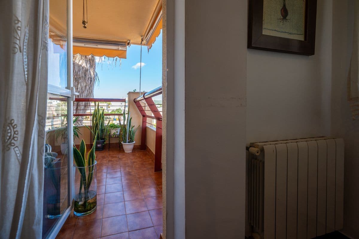 3 bedroom Flat for sale in Santa Eulalia / Santa Eularia - € 595,000 (Ref: 10094176)
