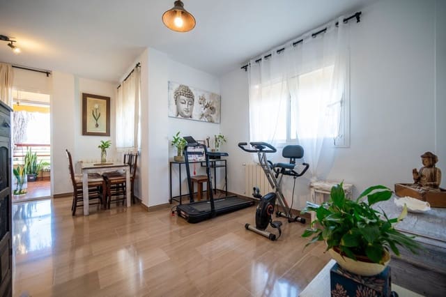 3 quarto Apartamento para venda em Santa Eulalia / Santa Eularia - 595 000 € (Ref: 10094176)