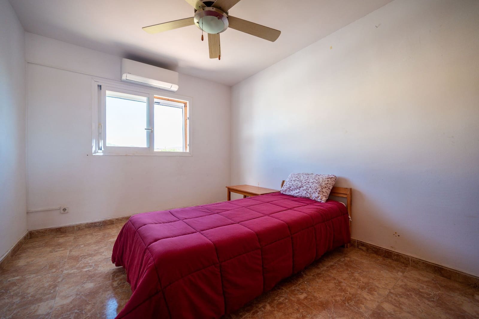 Piso de 2 habitaciones en Sant Antoni de Portmany en venta - 485.000 € (Ref: 10094177)